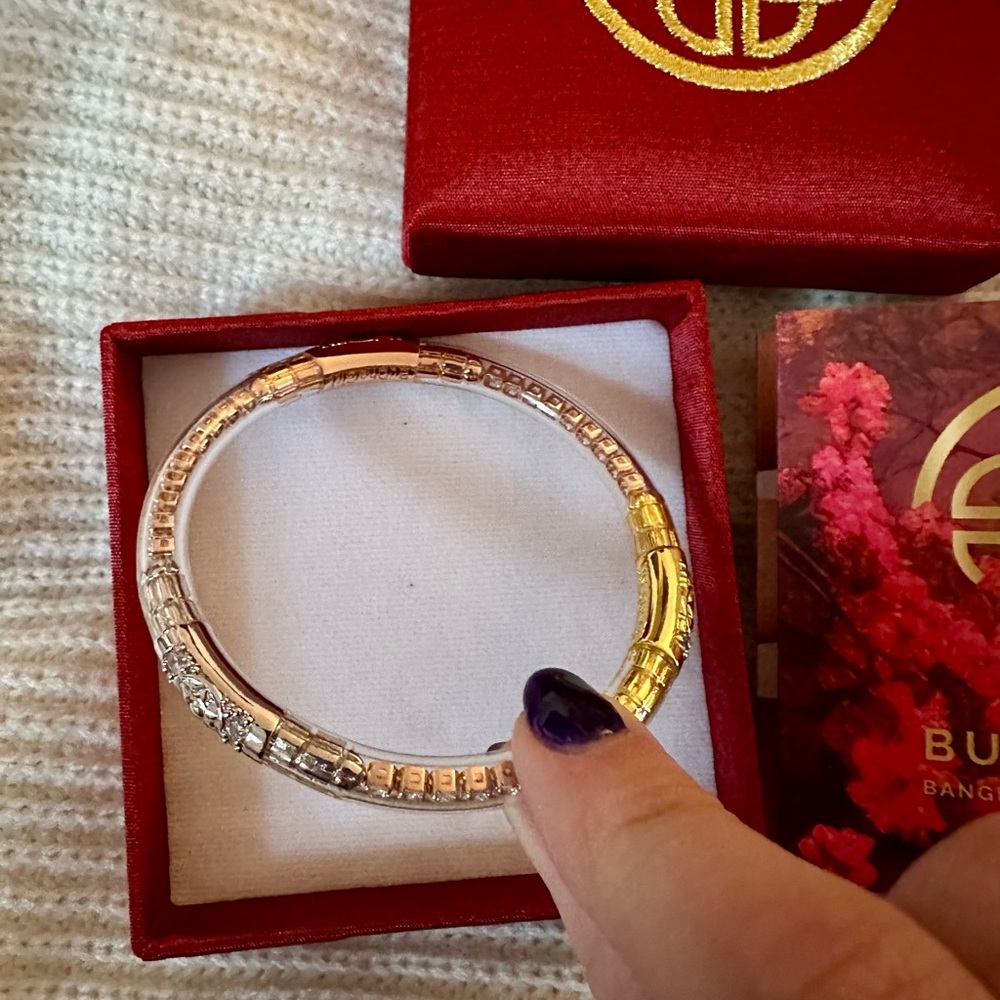 🆕💎 BuDhaGirl Mixed Metal All Weather Solo Bangle - Three Queens - Clear Crystal - Picture 14 of 16